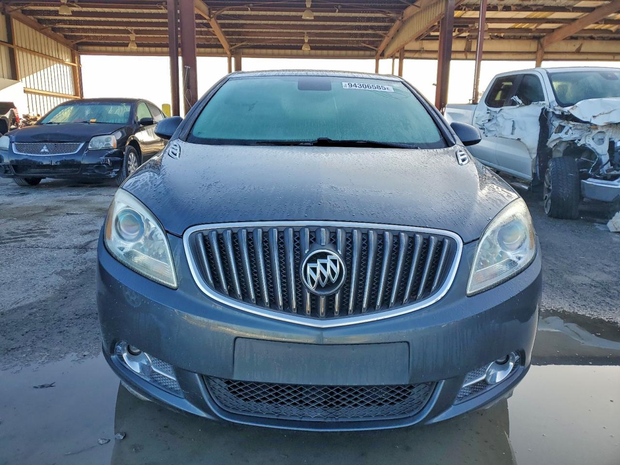 Buick Verano Image 3