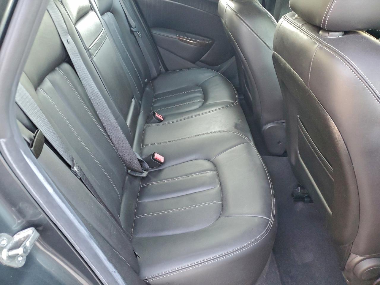 Buick Verano Image 8