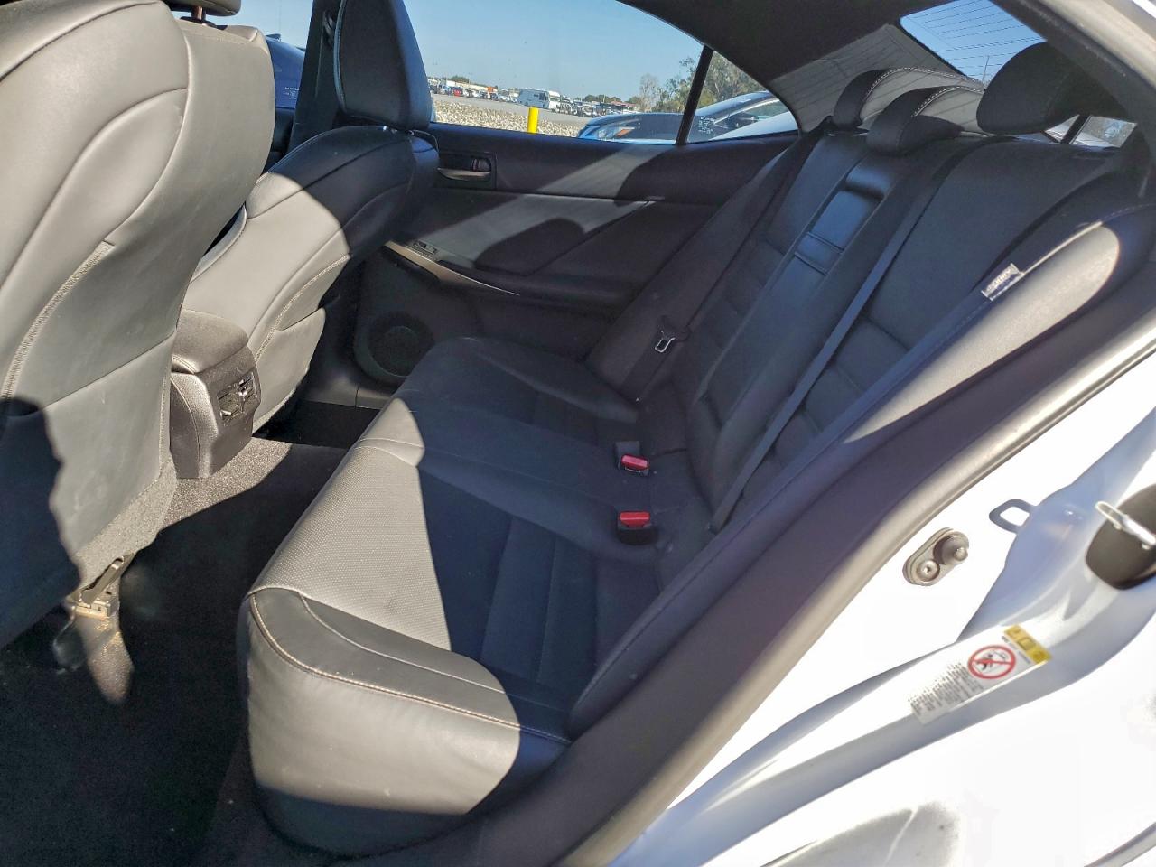 Lexus Is 350 Image 9