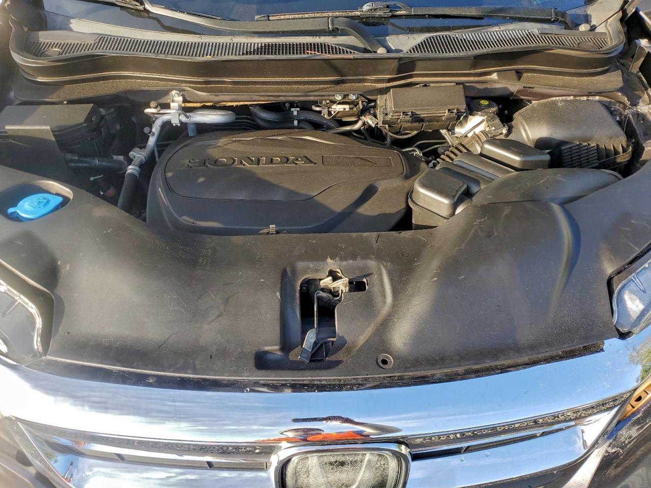 Honda Pilot Lx Image 11