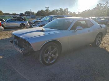  Salvage Dodge Challenger
