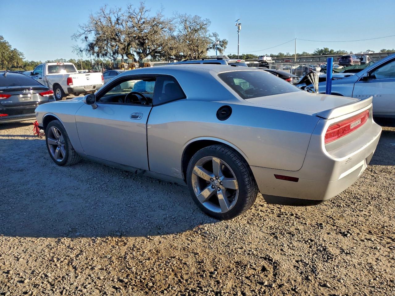 Dodge Challenger Se Image 9