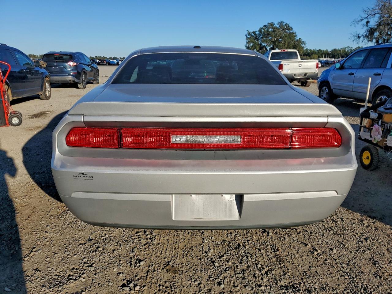 Dodge Challenger Se Image 10