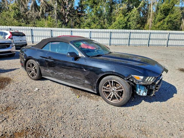 Ford Mustang Image 3