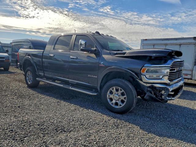 Ram 2500 Laramie Image 2