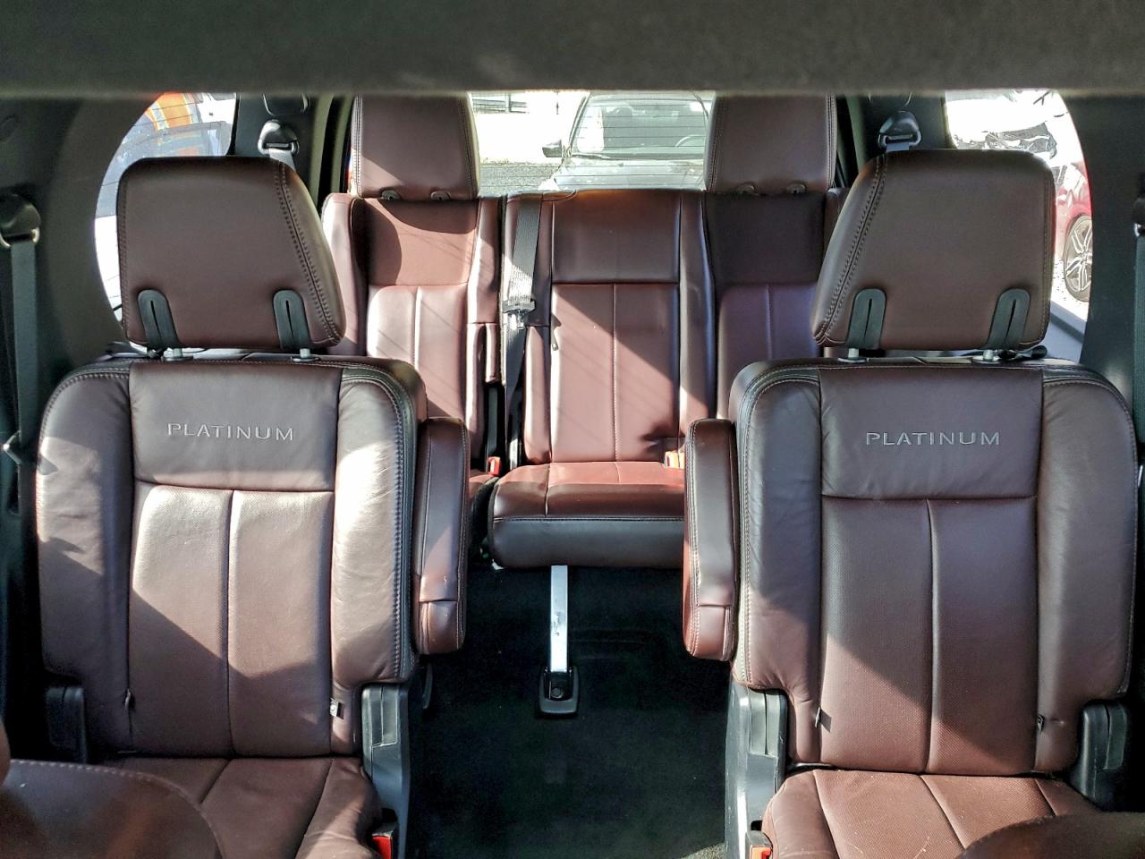 Ford Expedition Platinum Image 9