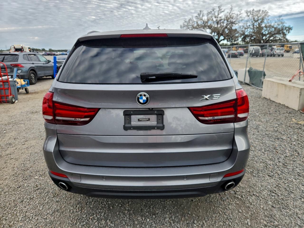 BMW X Series Xdrive35d Image 2