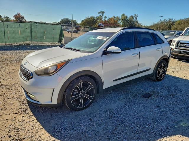  Salvage Kia Niro