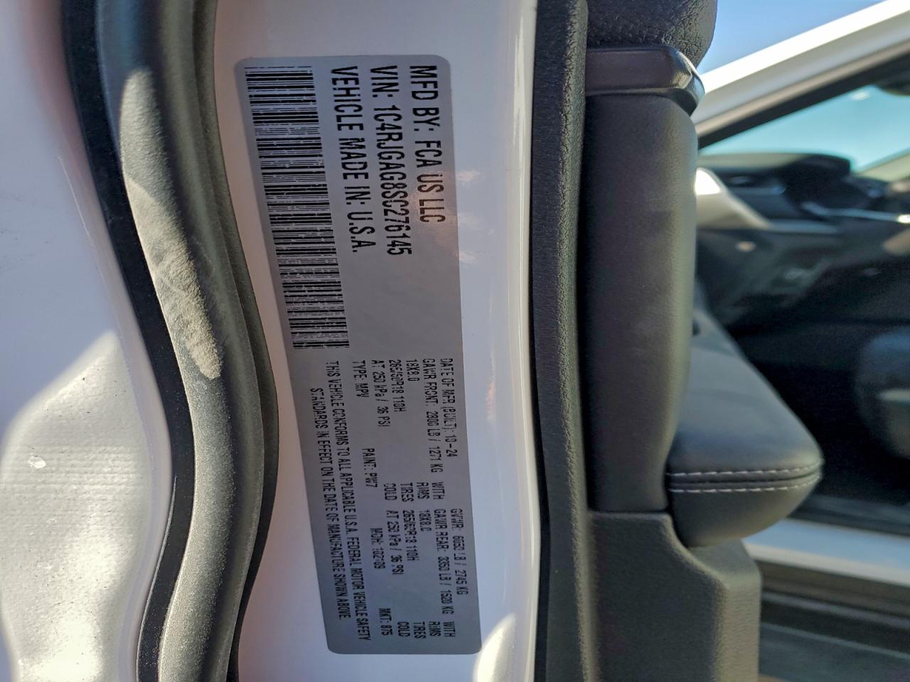 Jeep Grand Cherokee Laredo Image 14