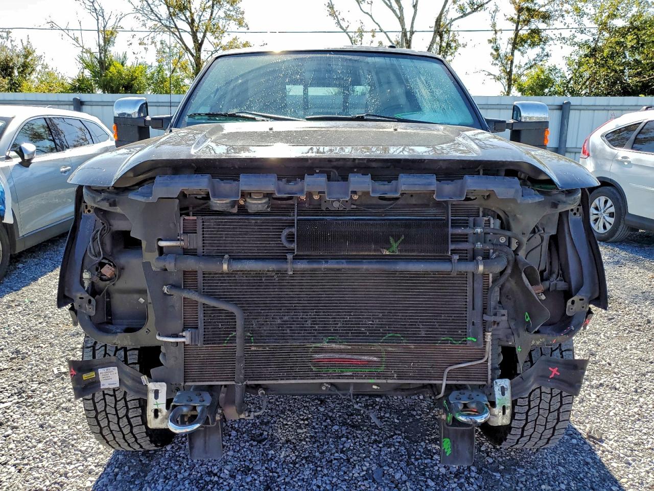 Ford F-250 Super Duty Image 3