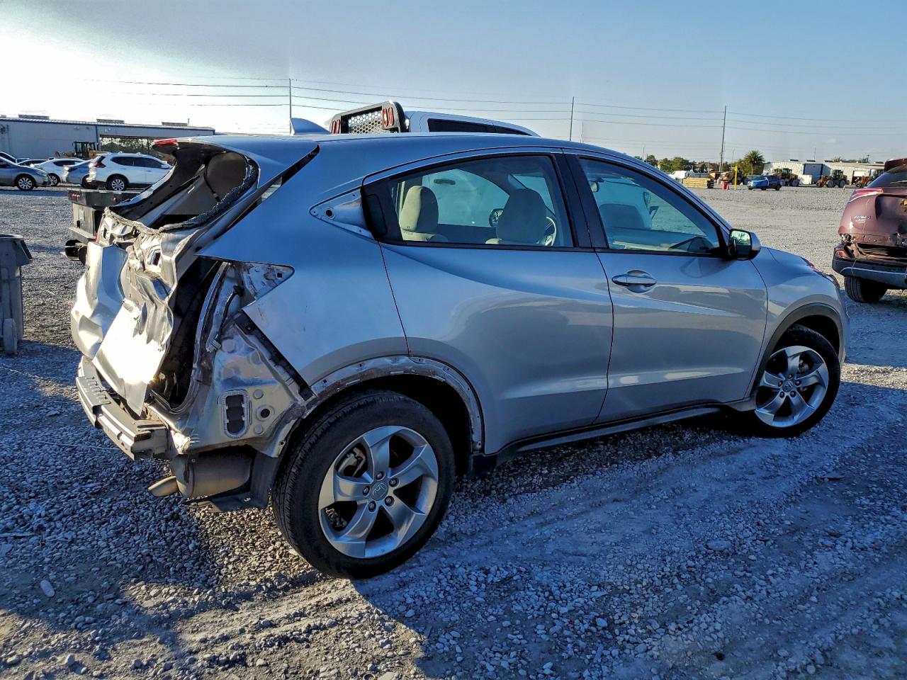 Honda HR-V Lx Image 2