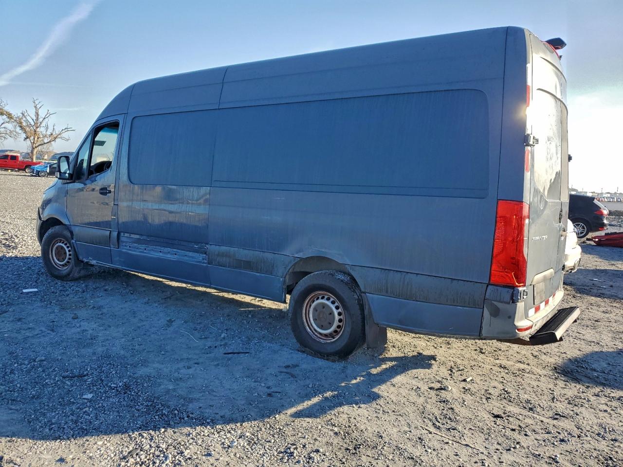 Mercedes-Benz Sprinter 2500/3500 Image 13