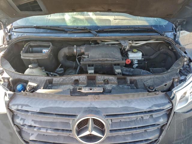 Mercedes-Benz Sprinter 2500/3500 Image 9