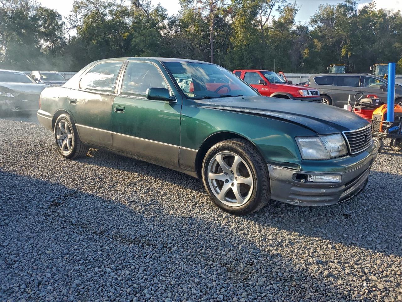 Lexus LS 400 Image 7