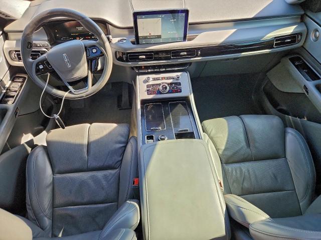 Lincoln Aviator Reserve Image 10