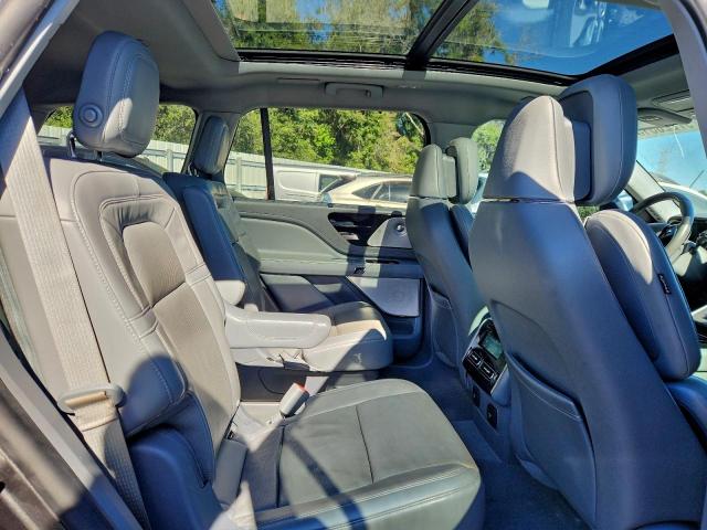 Lincoln Aviator Reserve Image 6