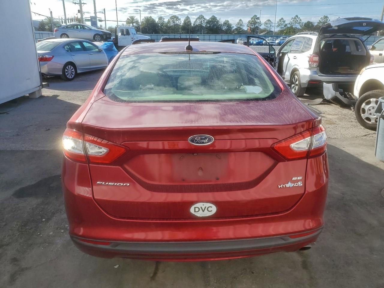 Ford Fusion Se Hybrid Image 6