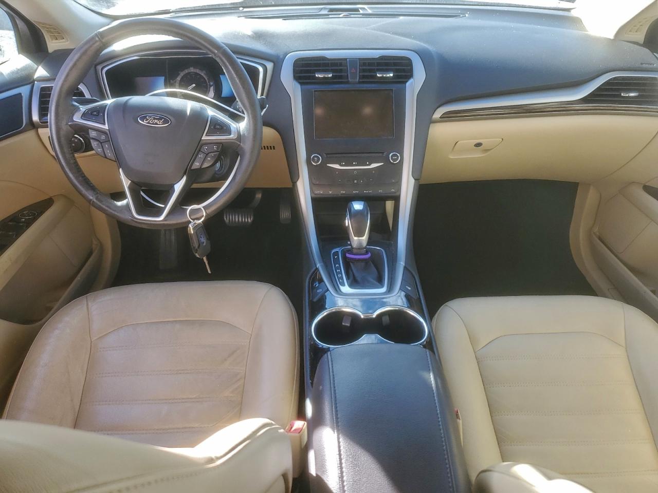 Ford Fusion Se Hybrid Image 8