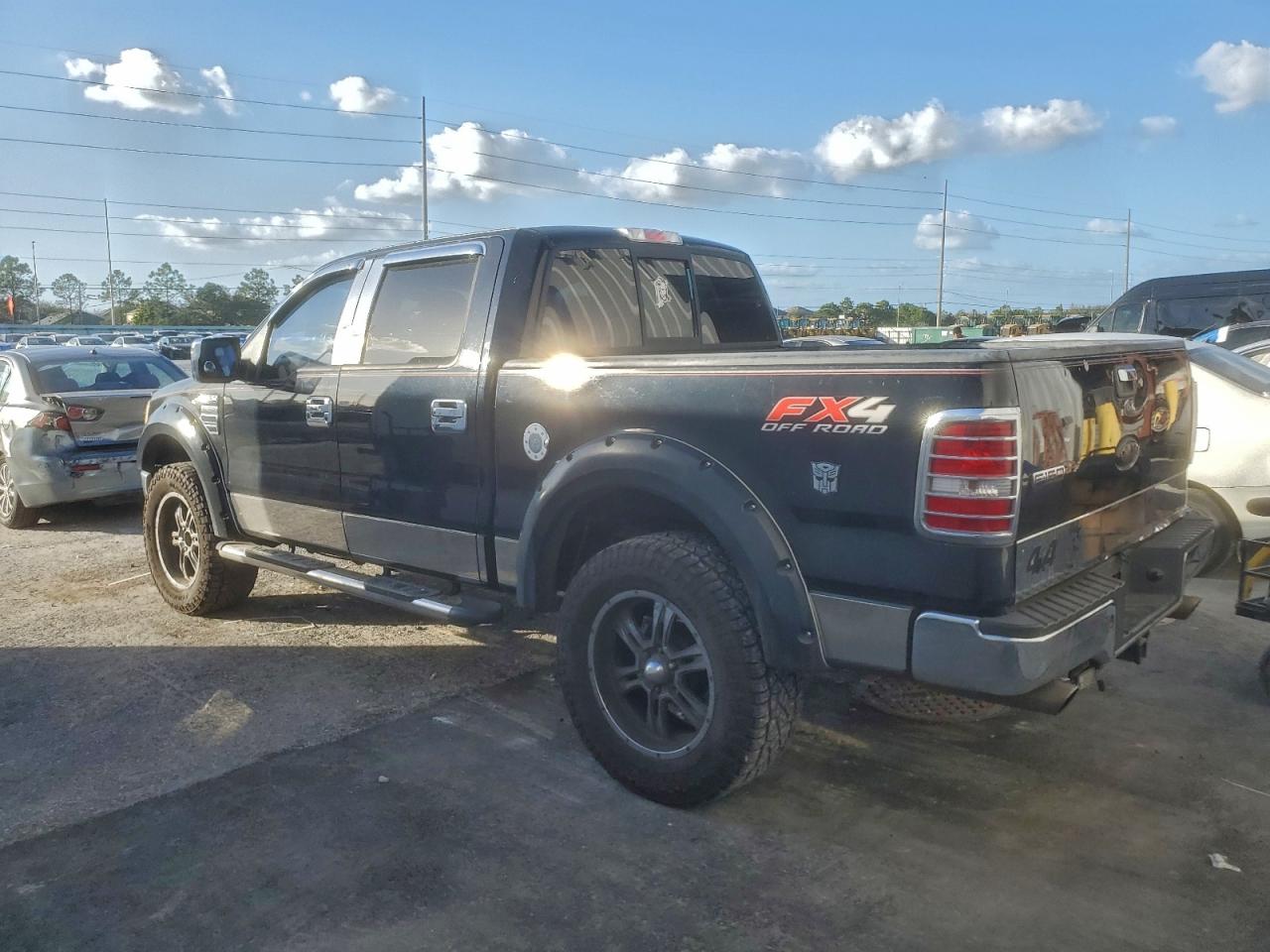 Ford F-150 Supercrew Image 3