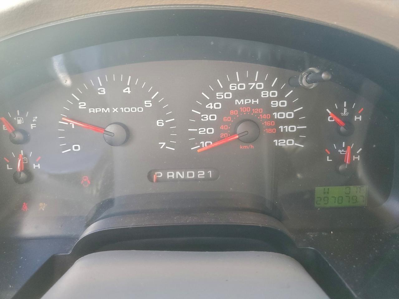 Ford F-150 Supercrew Image 10