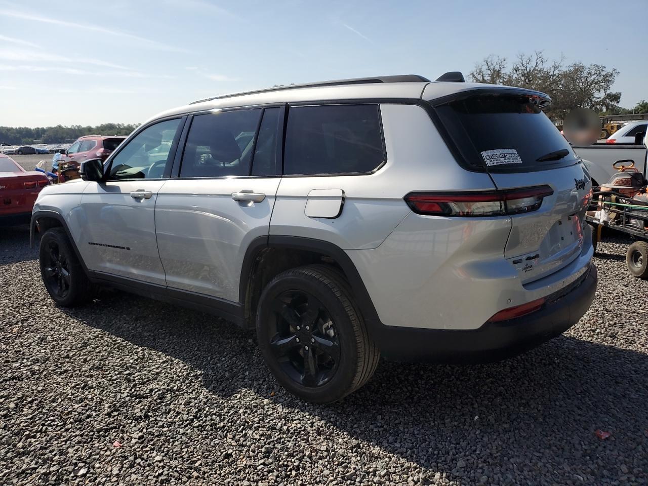 Jeep Grand Cherokee L Limited Image 8