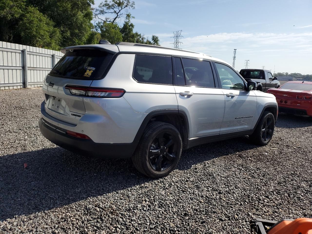 Jeep Grand Cherokee L Limited Image 12