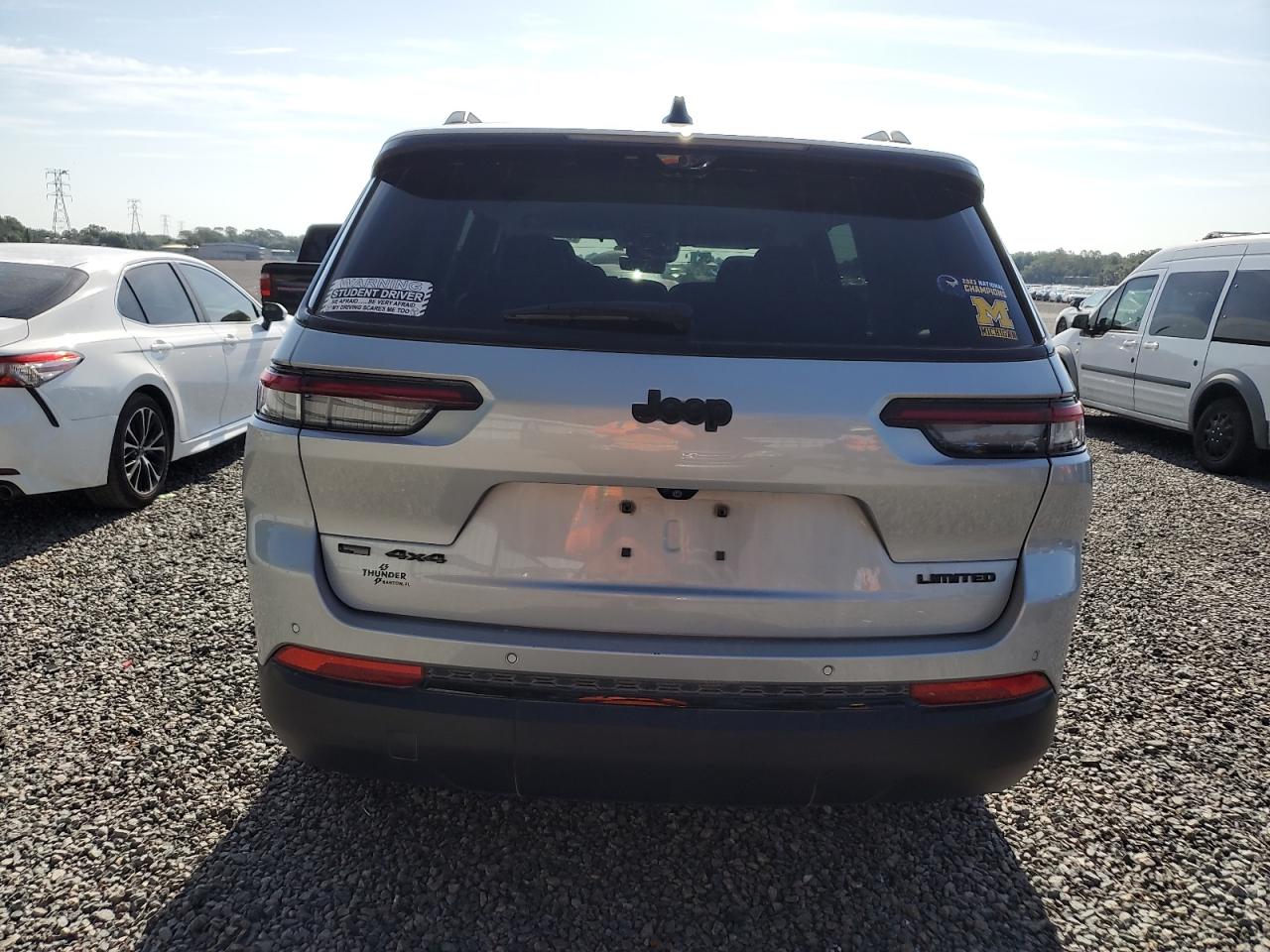 Jeep Grand Cherokee L Limited Image 10