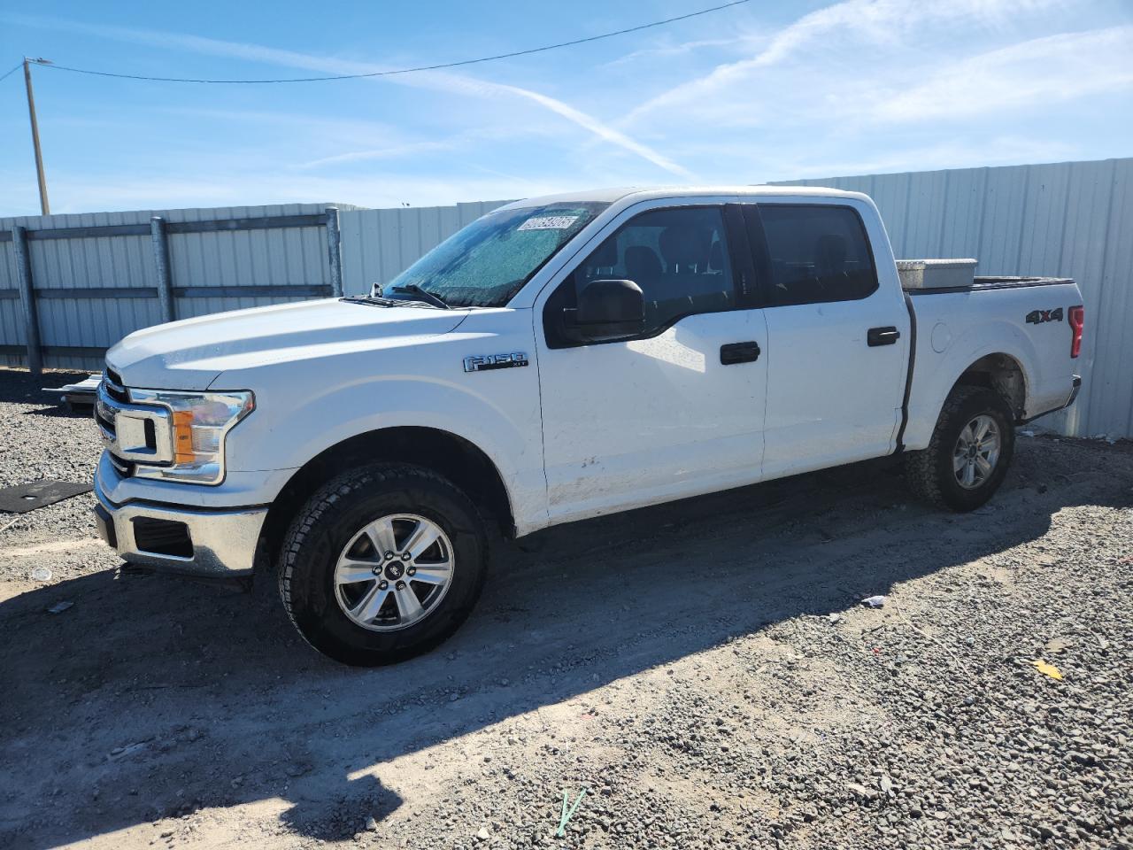 Ford F-150 Supercrew Image 1