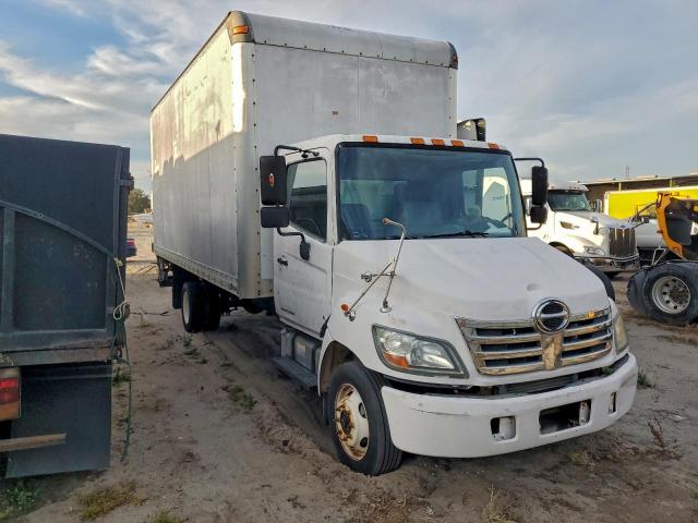 Hino Hino 185 Image 3