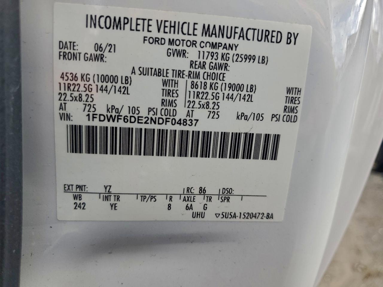 Ford F-650 Super Duty Image 2