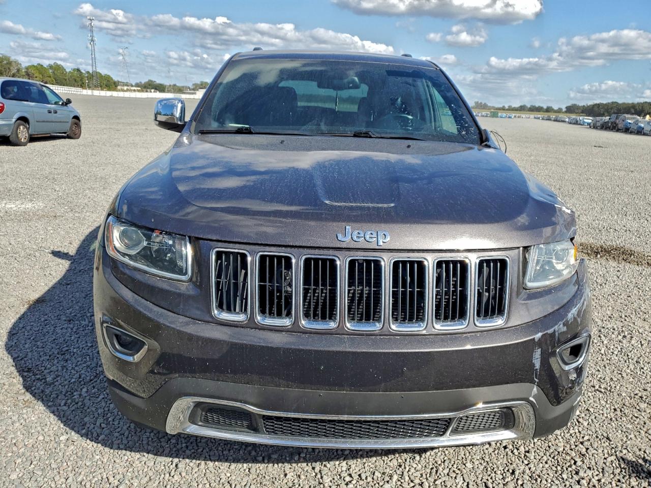 Jeep Grand Cherokee Limited Image 12