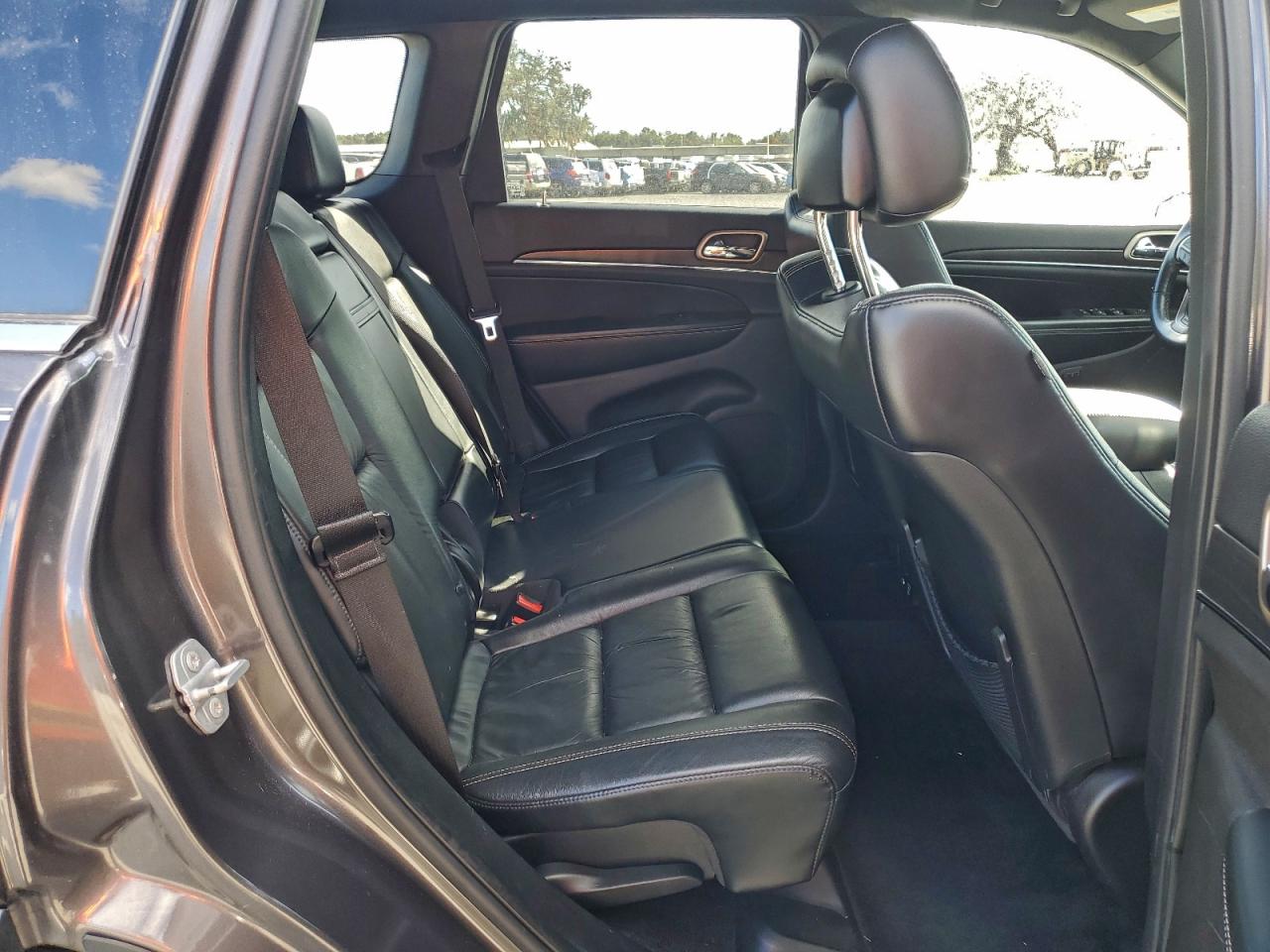 Jeep Grand Cherokee Limited Image 8