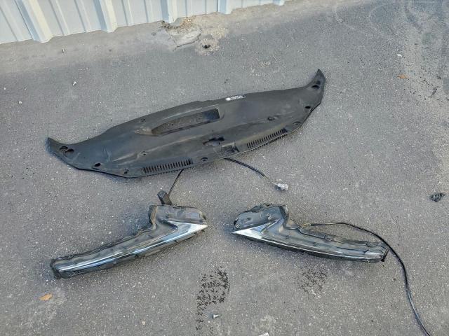 Lexus Is 350 Image 10