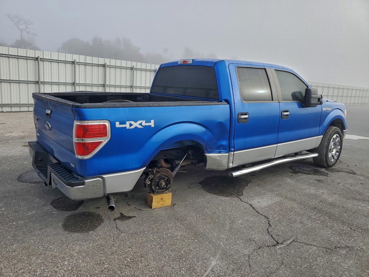 Ford F-150 Supercrew Image 2