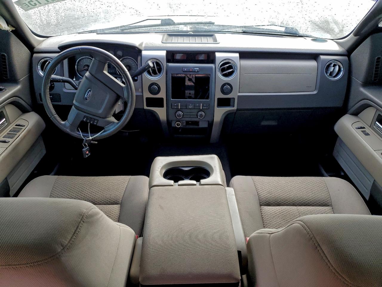 Ford F-150 Supercrew Image 10