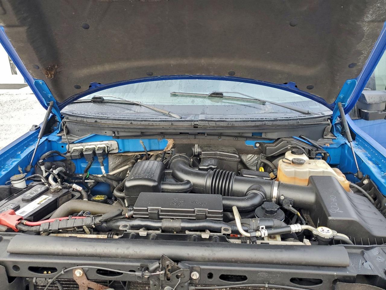 Ford F-150 Supercrew Image 3