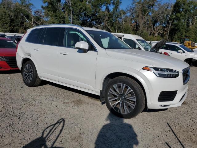 Volvo XC90 T5 Momentum Image 2