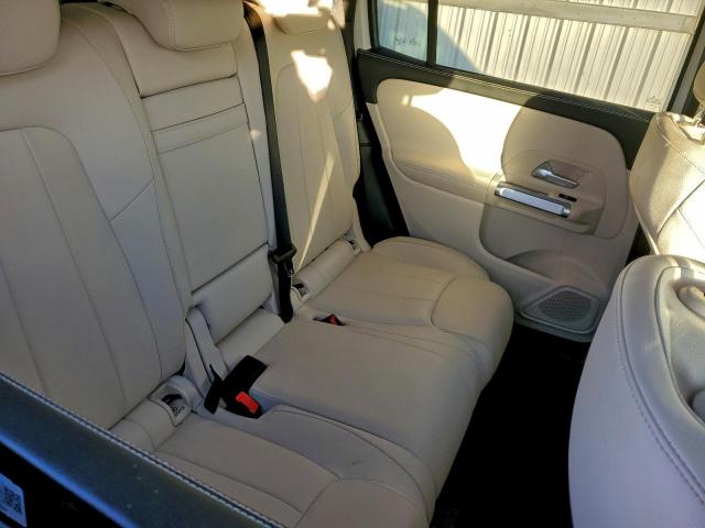 Mercedes-Benz GLB 250 4matic Image 11