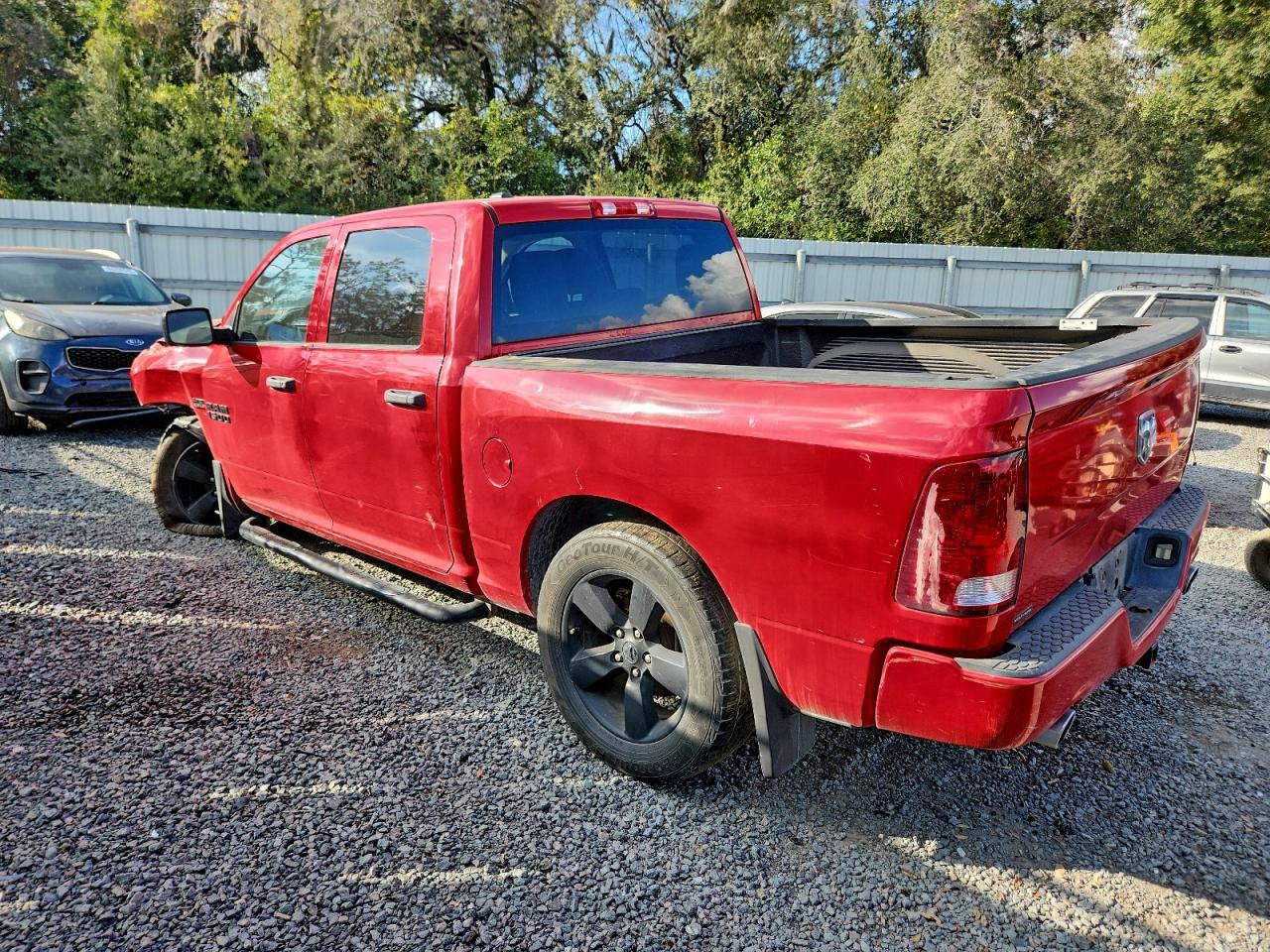 Ram 1500 St Image 12