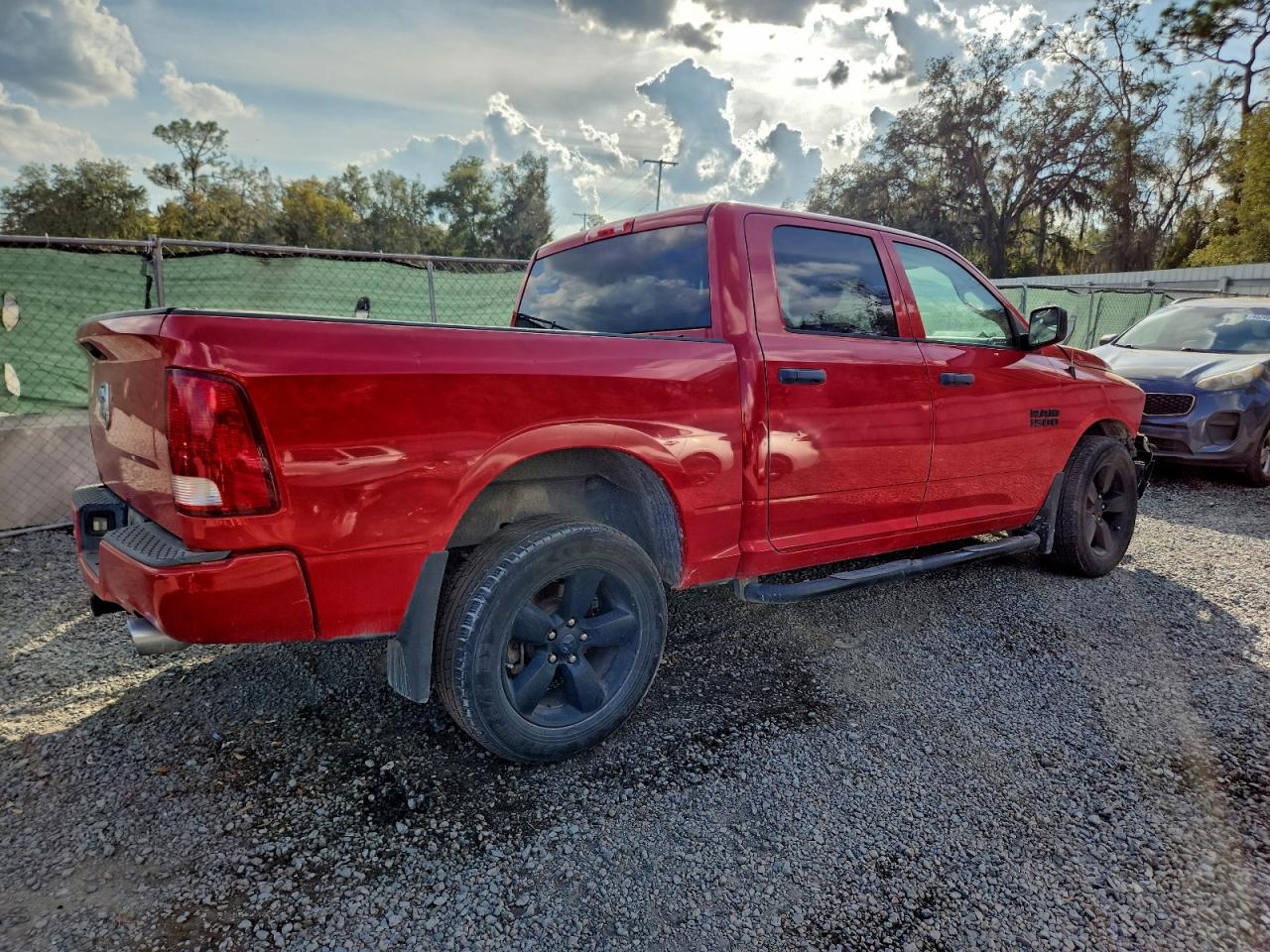 Ram 1500 St Image 3