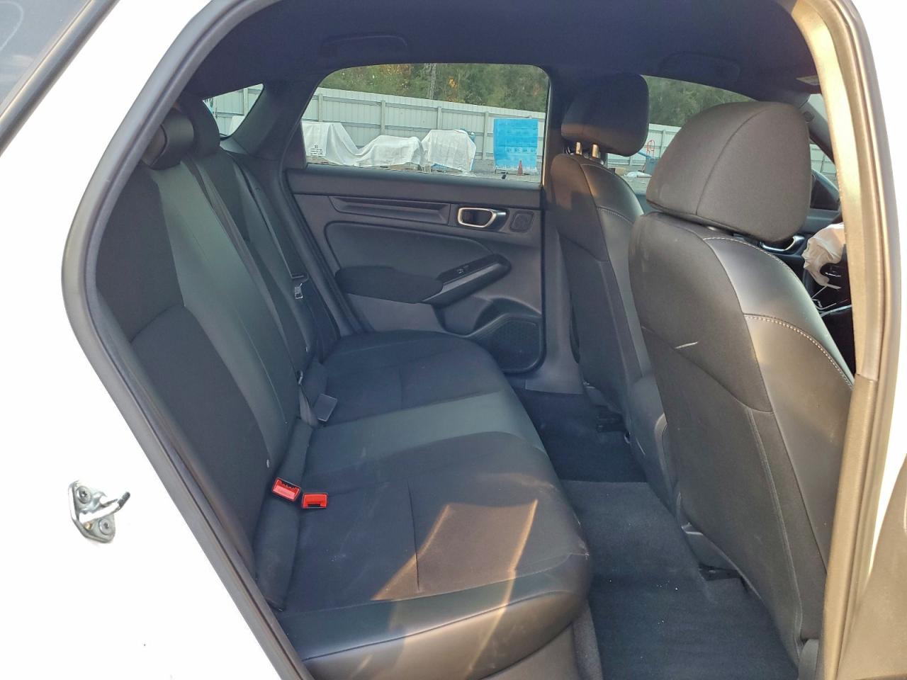 Honda Civic Sport Image 9