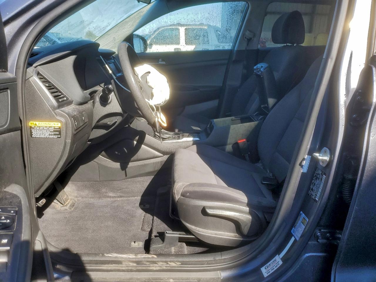 Hyundai TUCSON Se Image 9