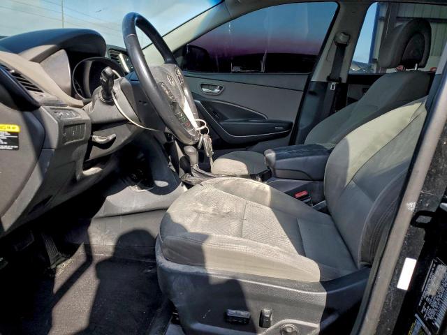 Hyundai SANTA FE Image 2