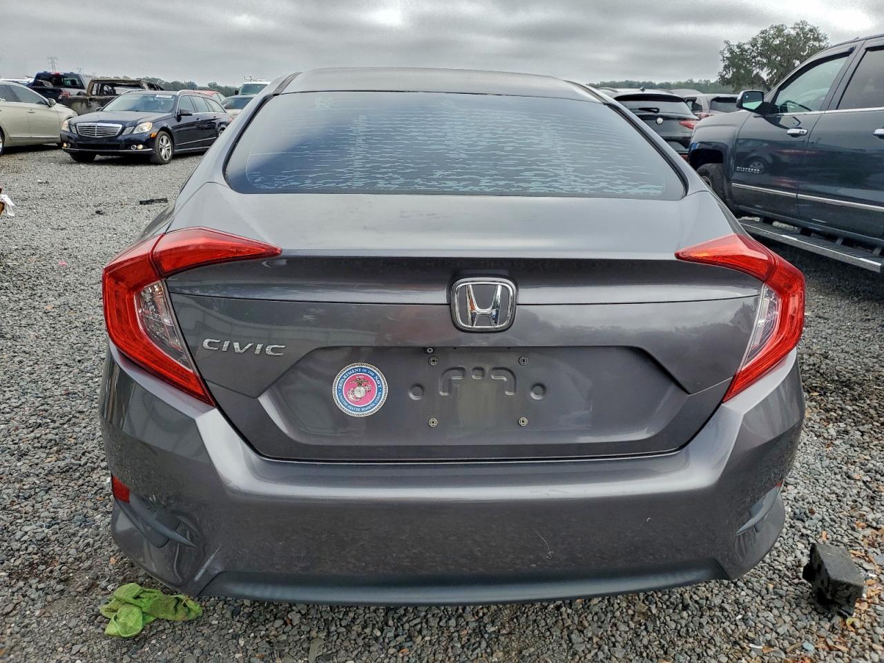 Honda Civic Lx Image 11