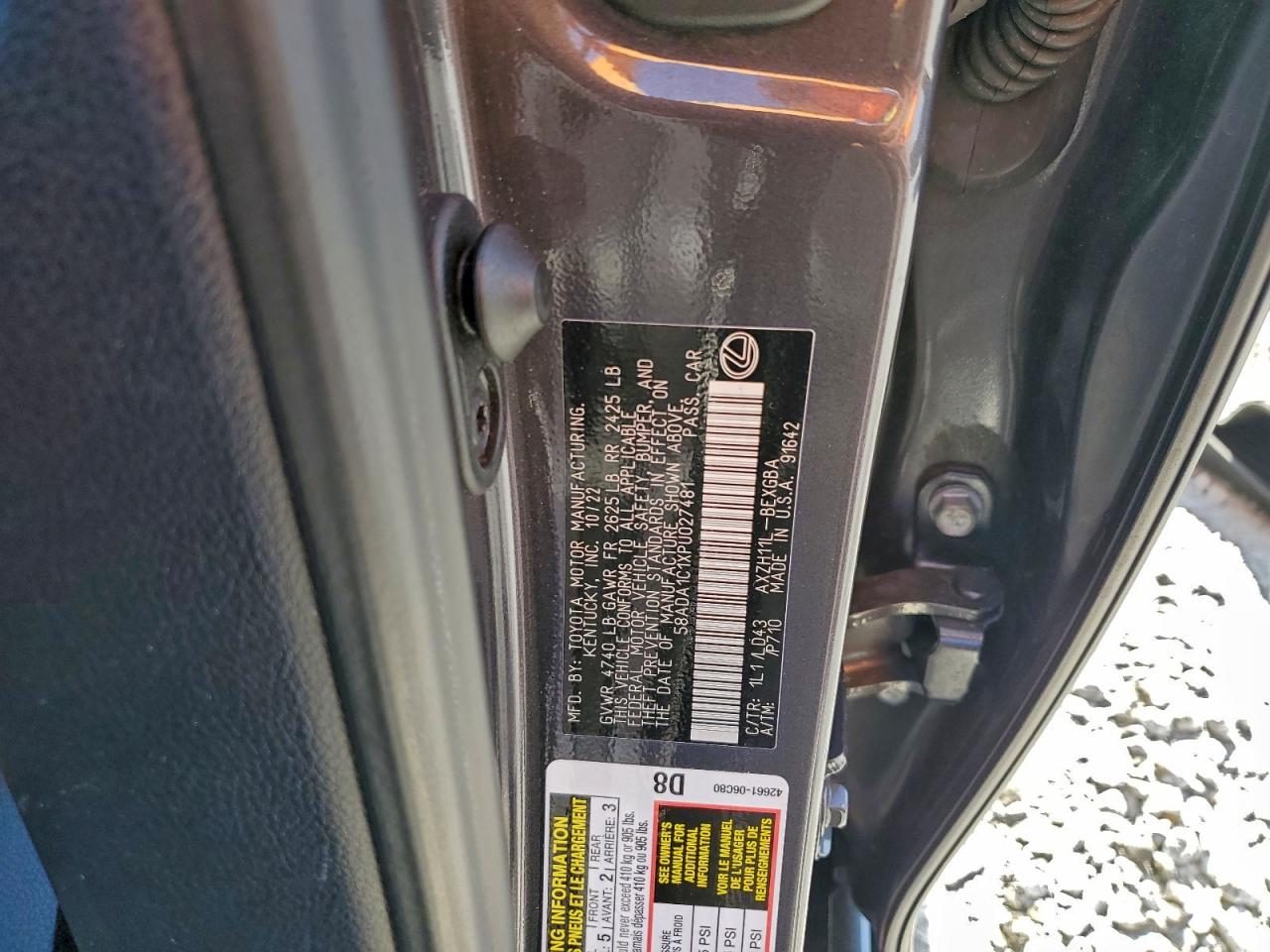 Lexus Es 300h Base Image 8