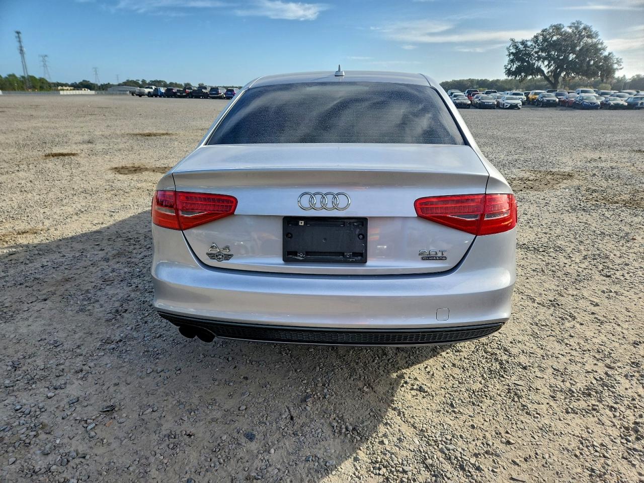 Audi A4 Premium Image 6