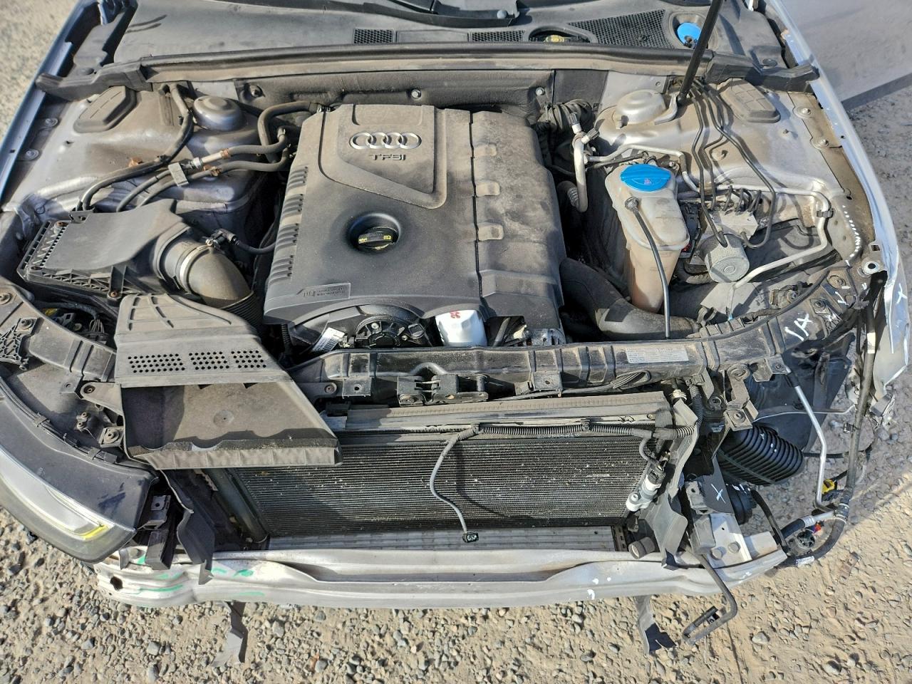 Audi A4 Premium Image 12