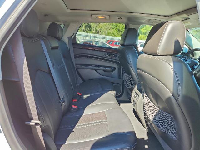 Cadillac SRX Luxury Collection Image 12