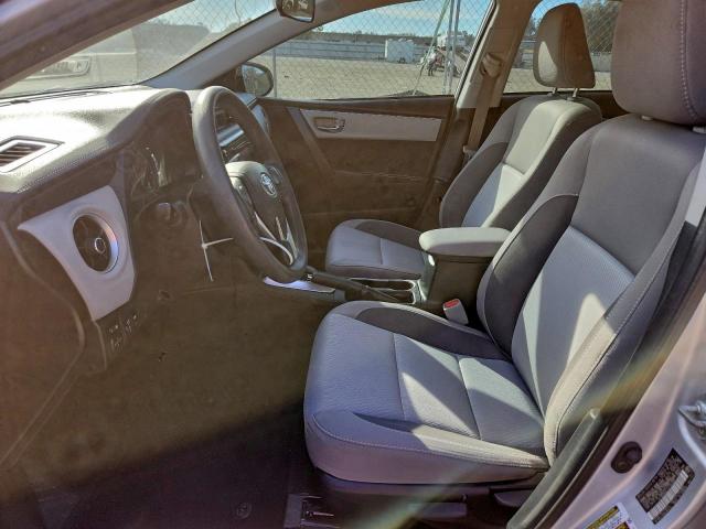 Toyota Corolla L Image 3