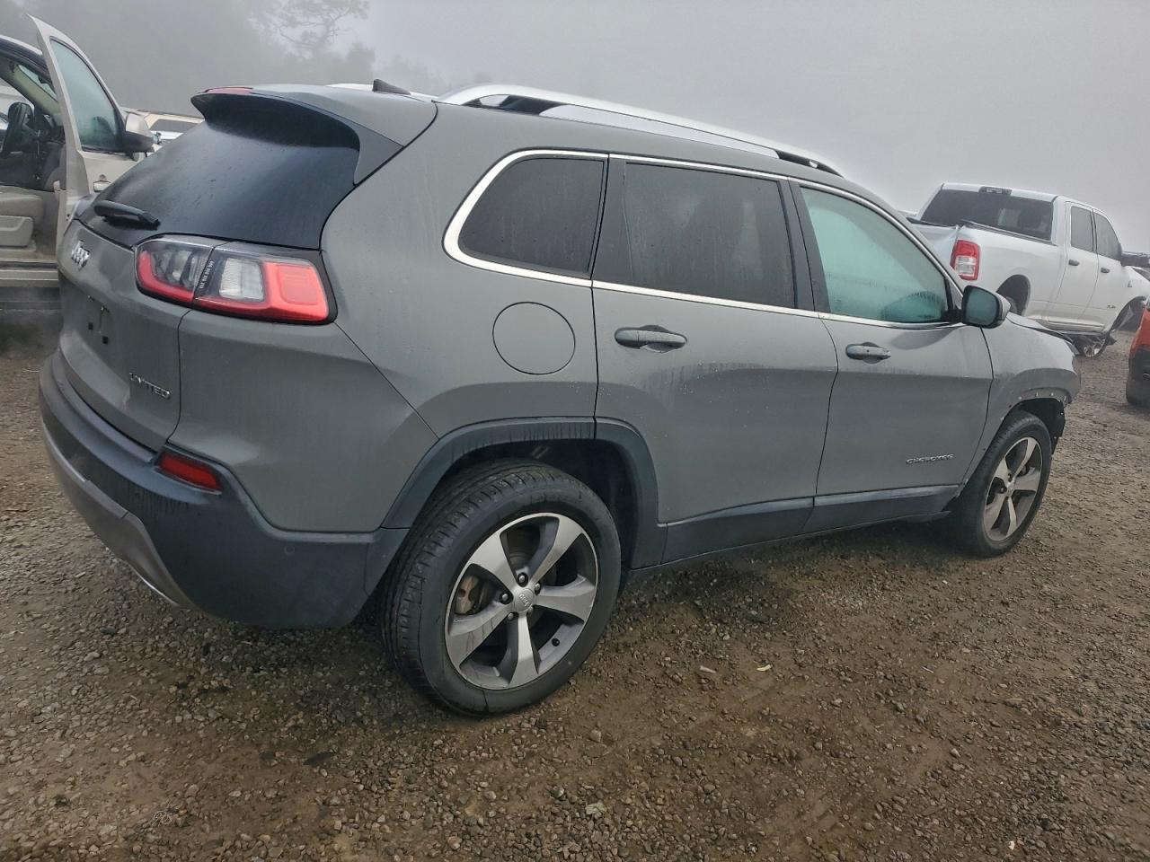 Jeep Grand Cherokee Limited Image 5